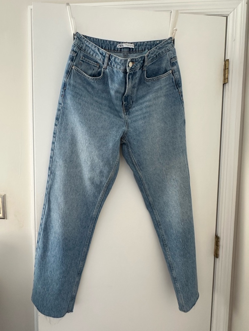 Zara High-Rise Jeans in Light Blue